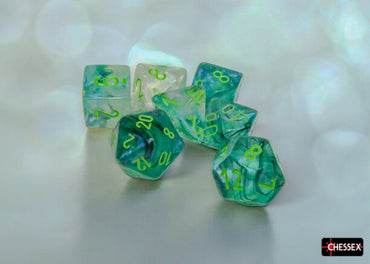 Borealis: Polyhedral 7-Die Set Kelp/Light Green