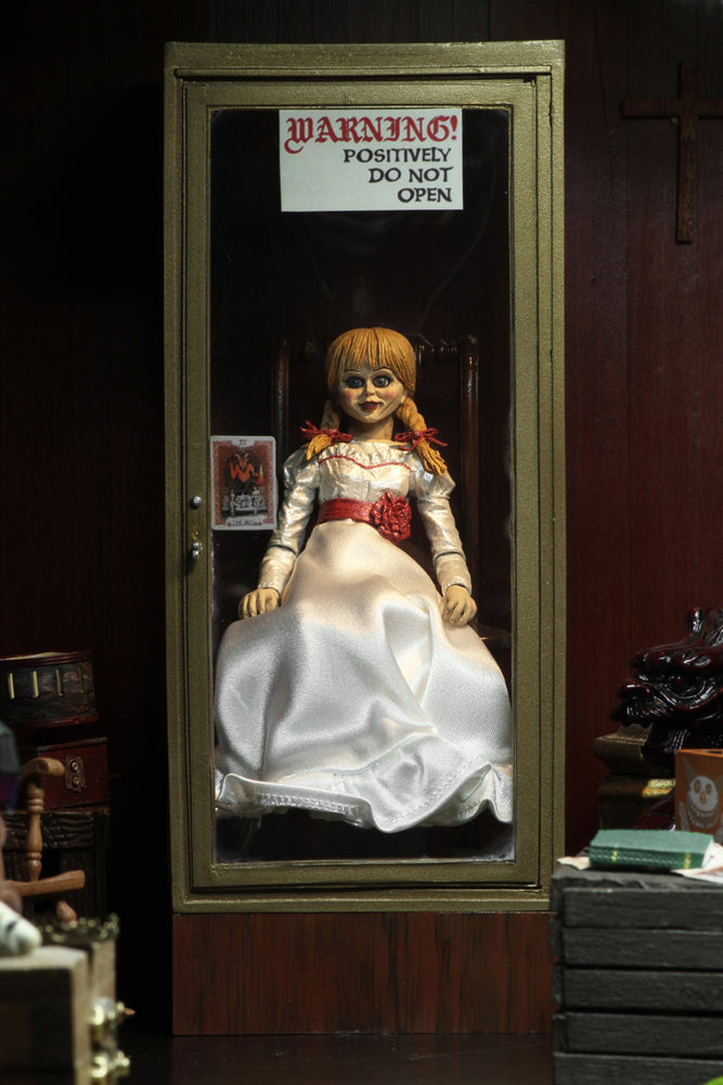 NECA Annabelle comes home