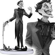 Batman Black and White Statue The Joker by Jim Lee