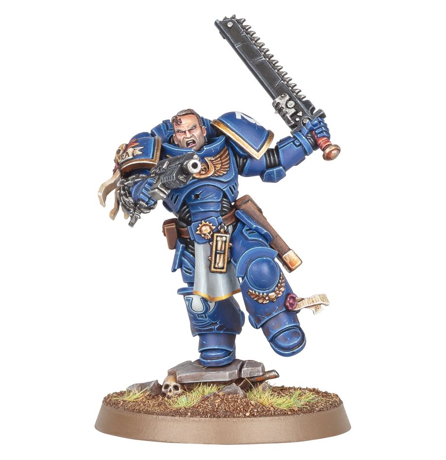 Warhammer 40,000 Space Marines Lieutenant Titus