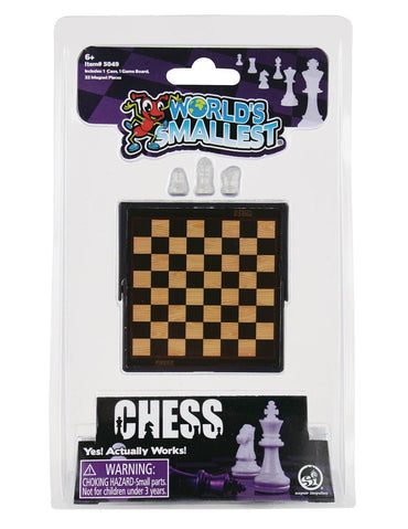 WORLDS SMALLEST MAGNETIC CHESS BOARD GAME